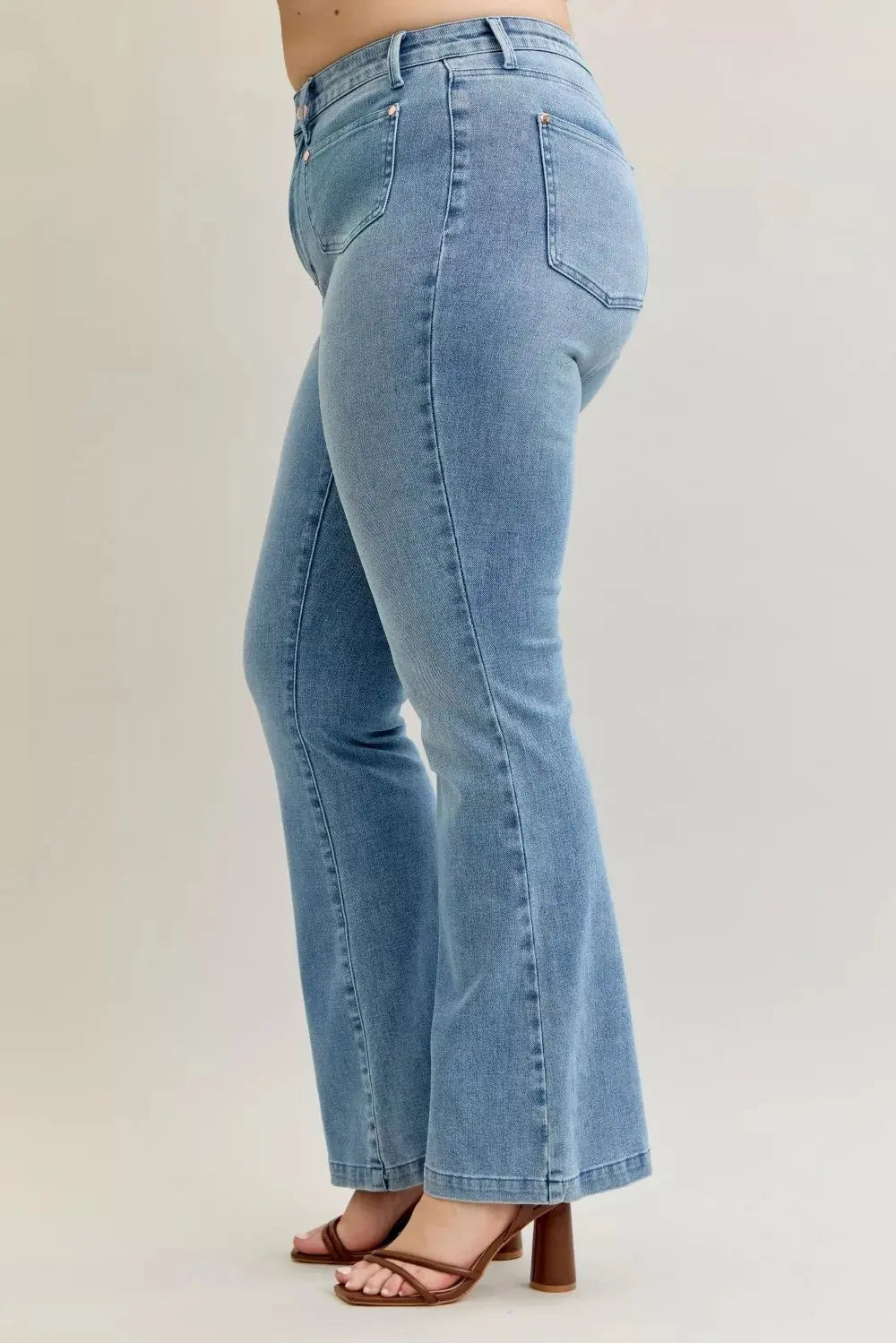 Judy Blue Jeans - Full Size Mid Rise Bootcut Jeans with Contrast Wash & Front Patch Pockets - Be Bliss Boutique