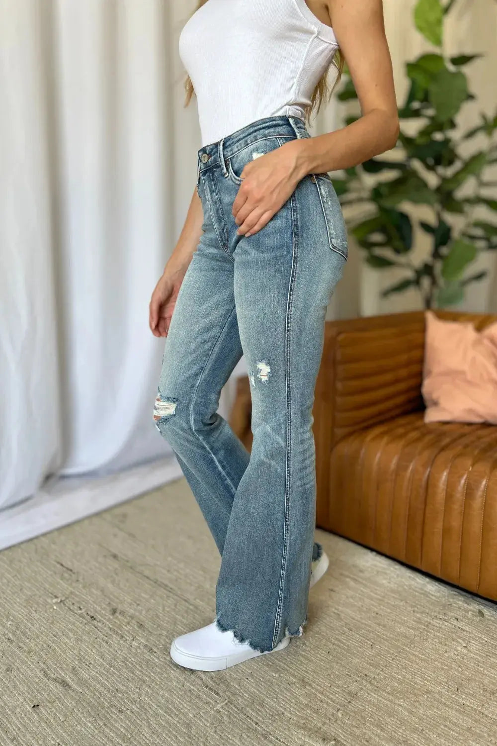 Plus Size Medium Rise Tummy Control Destroy Flare Judy Blue Jeans - Be Bliss Boutique