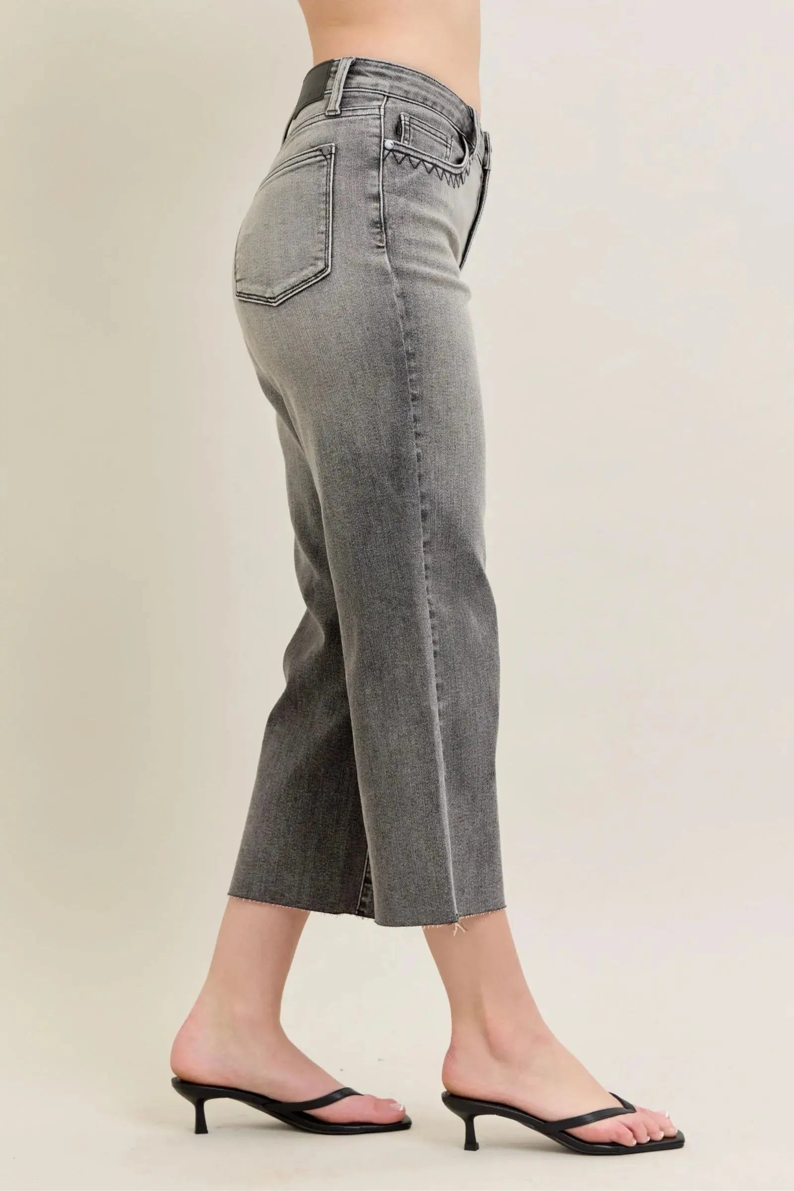 Judy Blue Jeans - Full Size Wide Leg Capris Jeans - Be Bliss Boutique