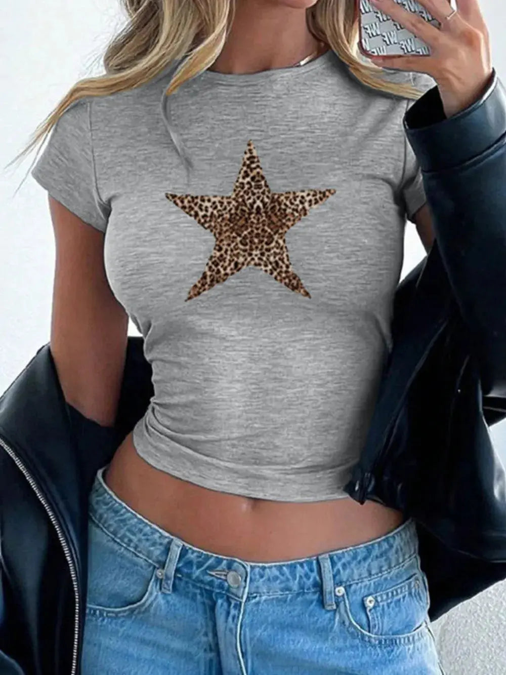 Devine Star Round Neck Short Sleeve T Shirt - Be Bliss Boutique