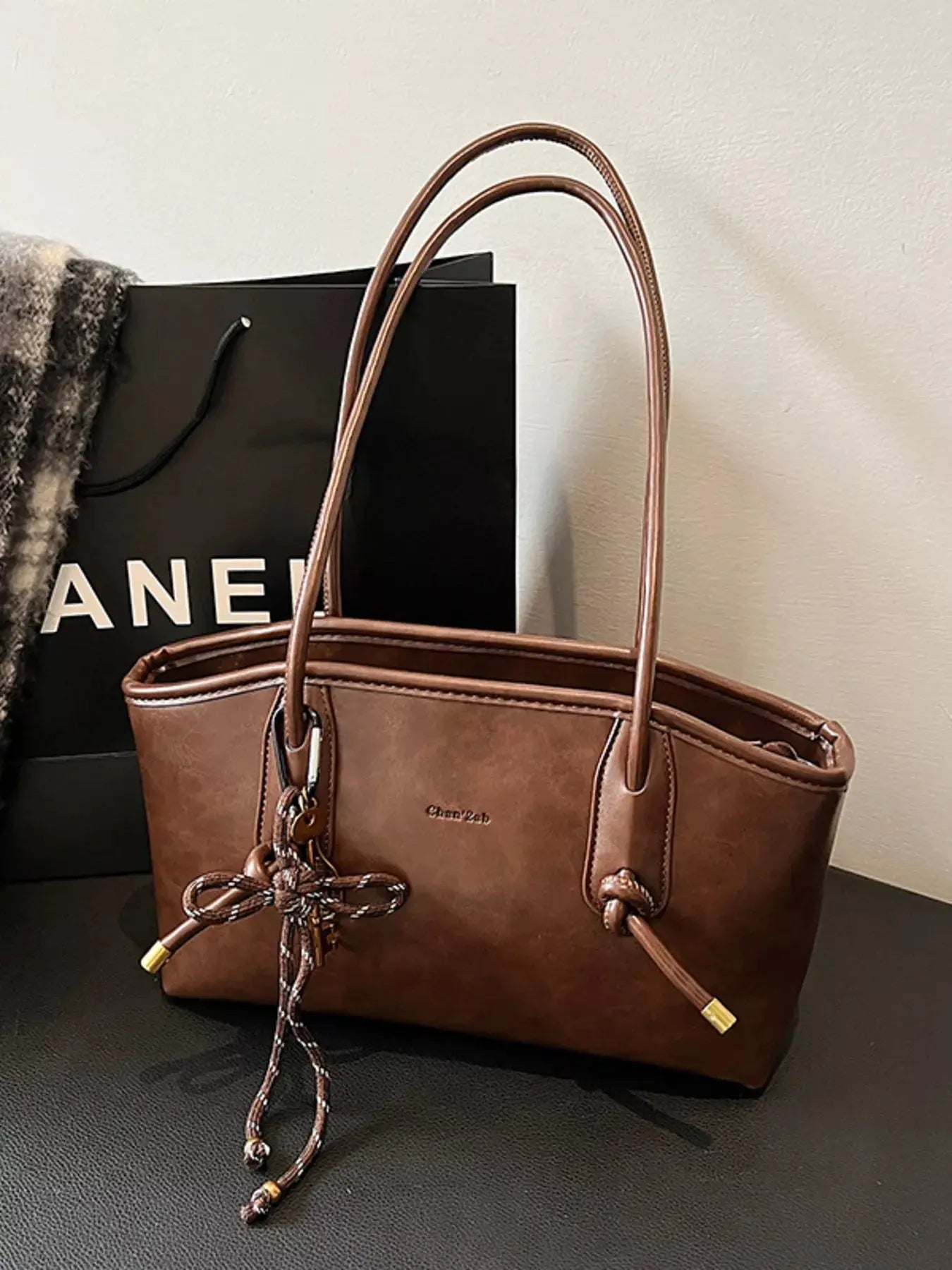 Vintage Style Leather Shoulder Bag - Be Bliss Boutique