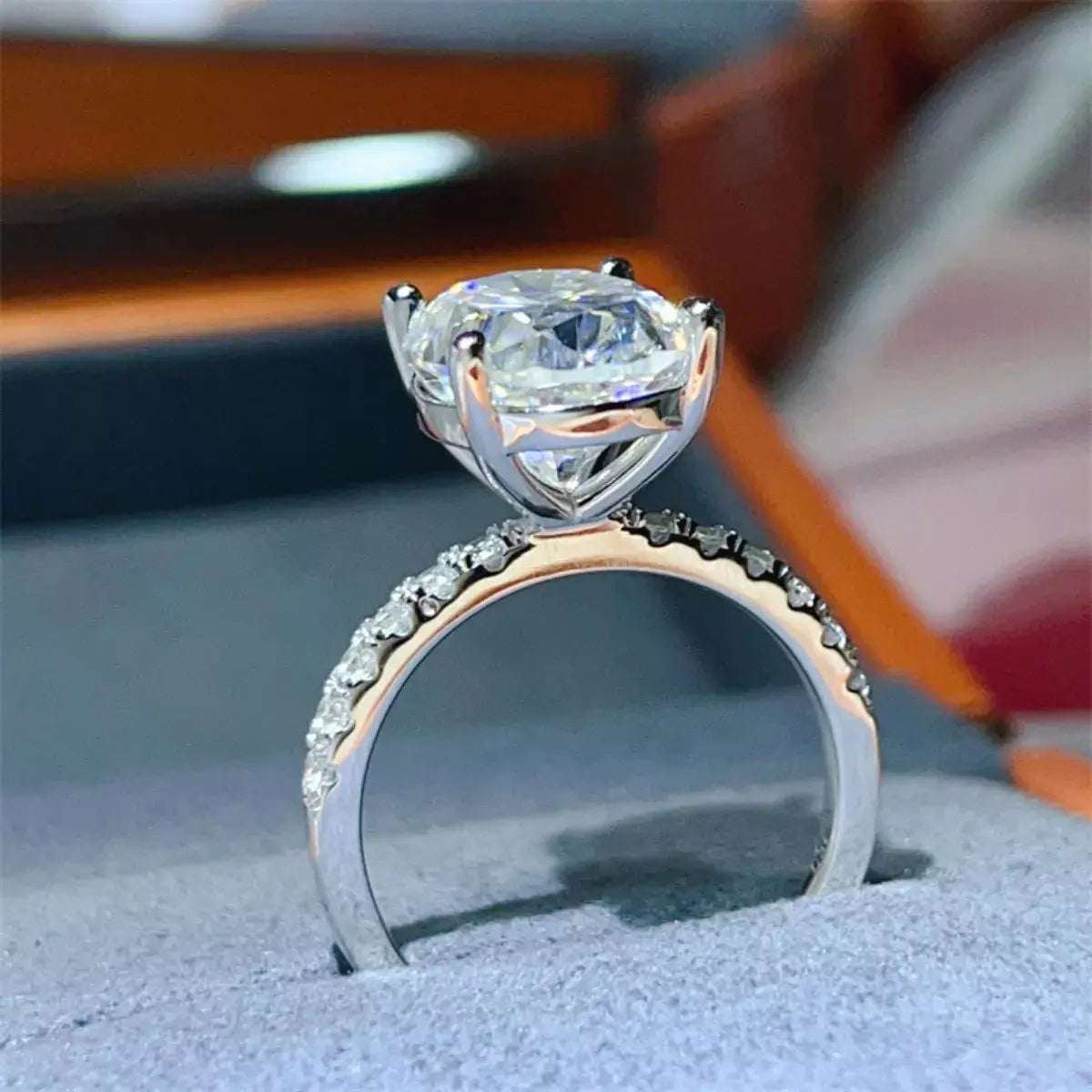 925 Sterling Silver Oval Cut 8 Carat Moissanite Ring - Be Bliss Boutique