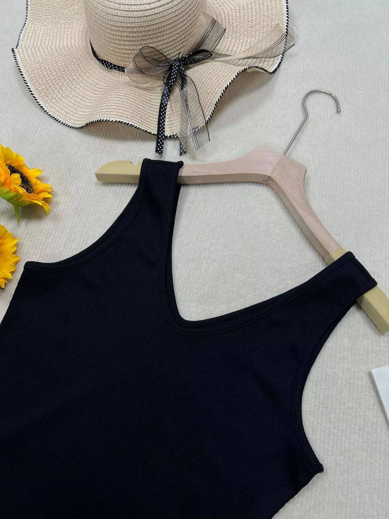 Slim Fit V Neck Tank Top - Be Bliss Boutique