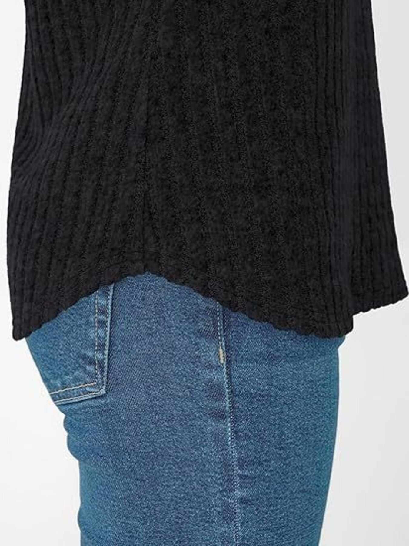 Ribbed Knit V Neck Relaxed Fit T Shirt - Be Bliss Boutique