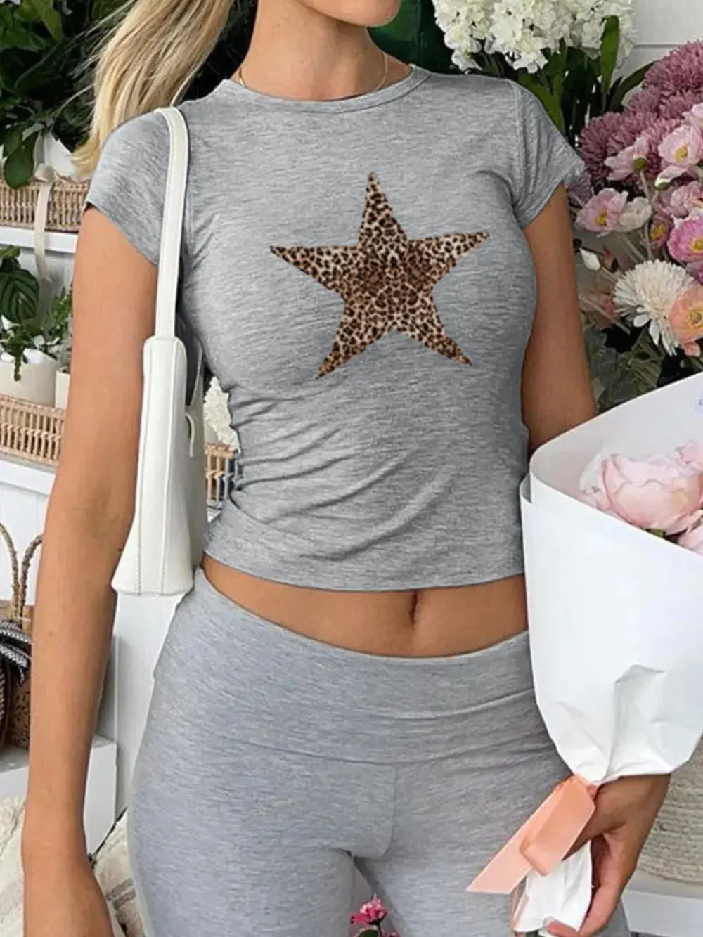 Devine Star Round Neck Short Sleeve T Shirt - Be Bliss Boutique