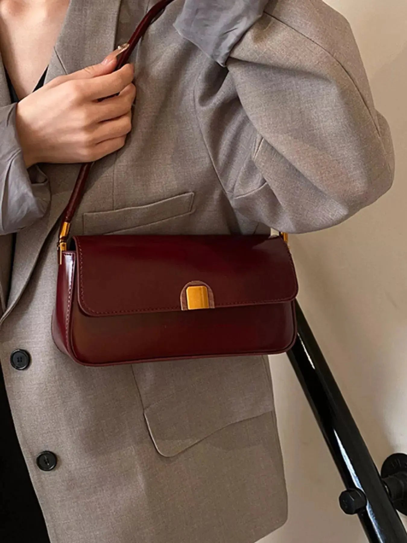 Retro Style Leather Shoulder Bag - Be Bliss Boutique