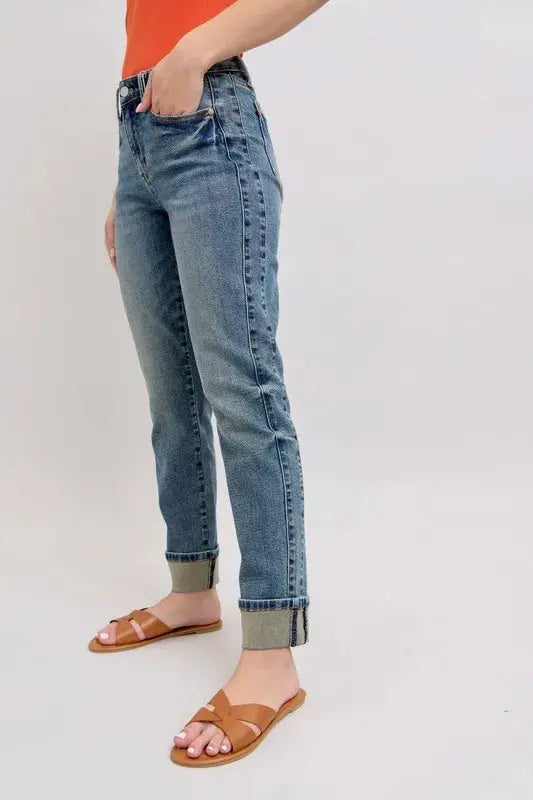 Full Size/Plus Size Mid Rise Vintage Wash Boyfriend Judy Blue Jeans - Be Bliss Boutique