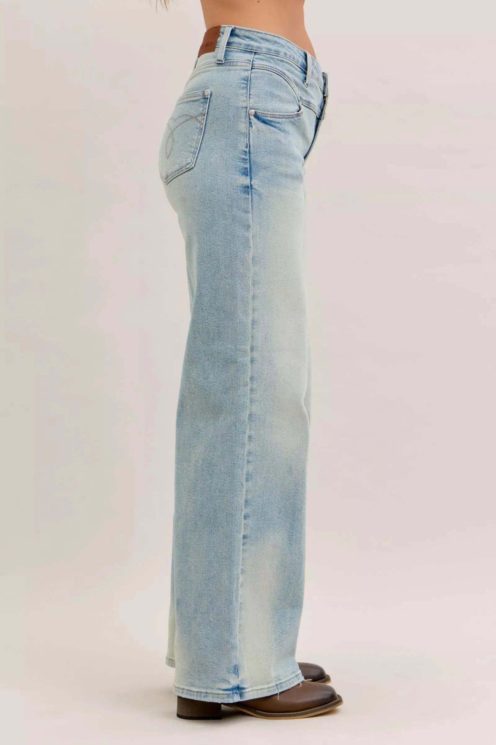Judy Blue Jeans - High Waist Column Straight Jeans - Be Bliss Boutique