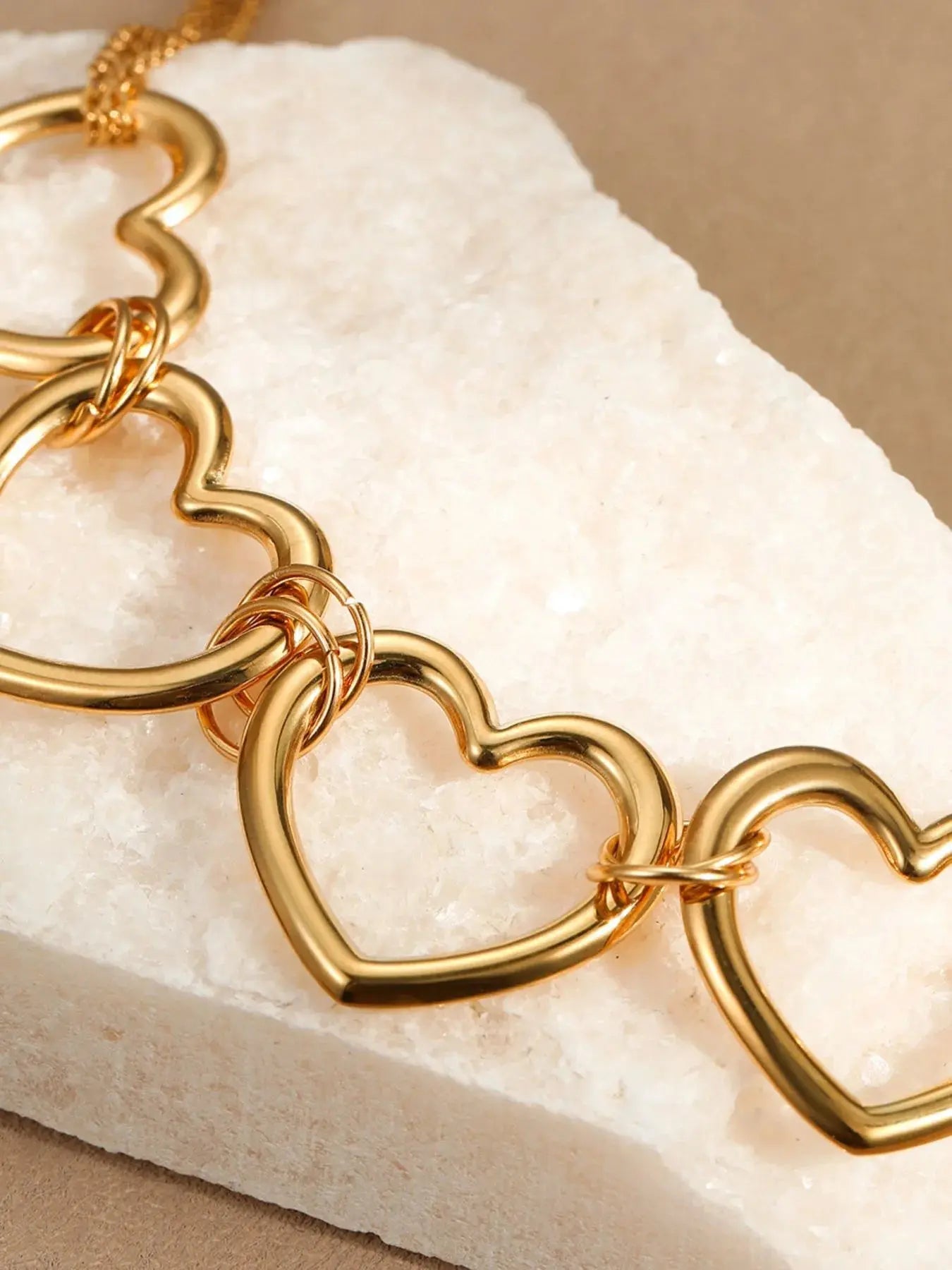 18K Gold-Plated Linked Heart Statement Necklace - Be Bliss Boutique