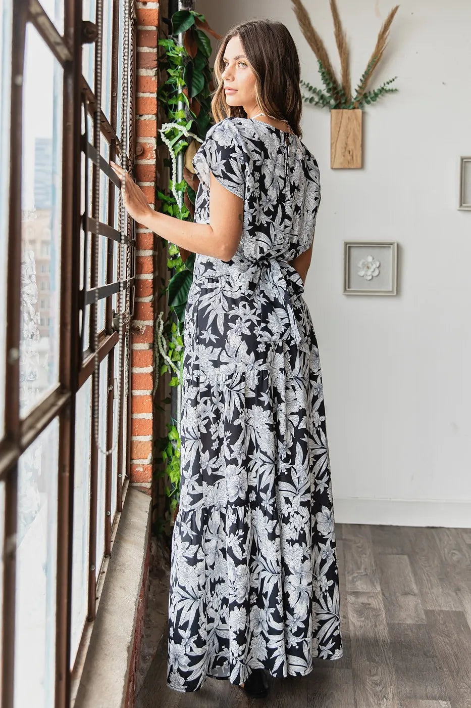 Mittoshop Black & White Tropical Print Two Piece Maxi Skirt Set - Be Bliss Boutique