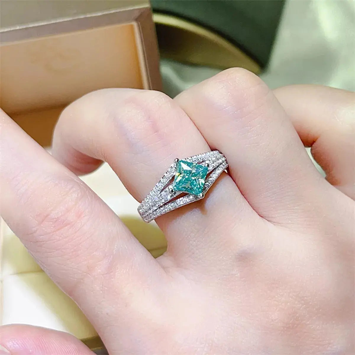 925 Sterling Silver Turquoise 1 Carat Moissanite Ring - Be Bliss Boutique