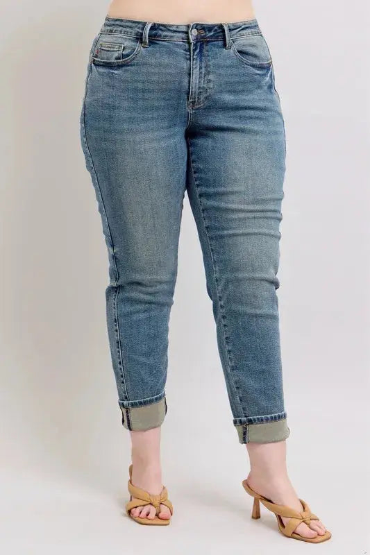 Full Size/Plus Size Mid Rise Vintage Wash Boyfriend Judy Blue Jeans - Be Bliss Boutique