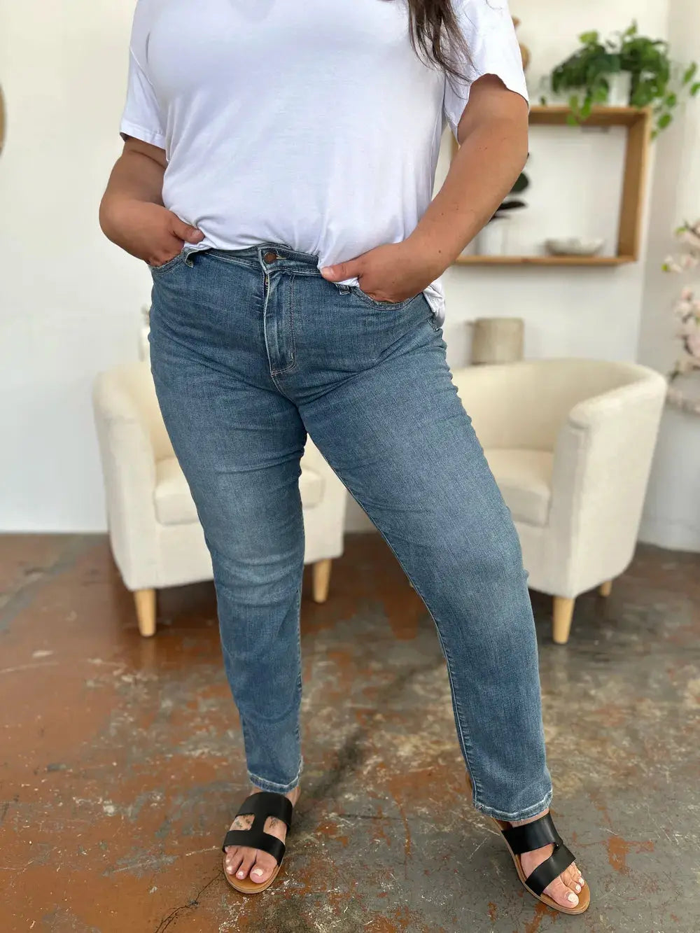 Full Size/Plus Size High Waist Straight Judy Blue Jeans - Be Bliss Boutique