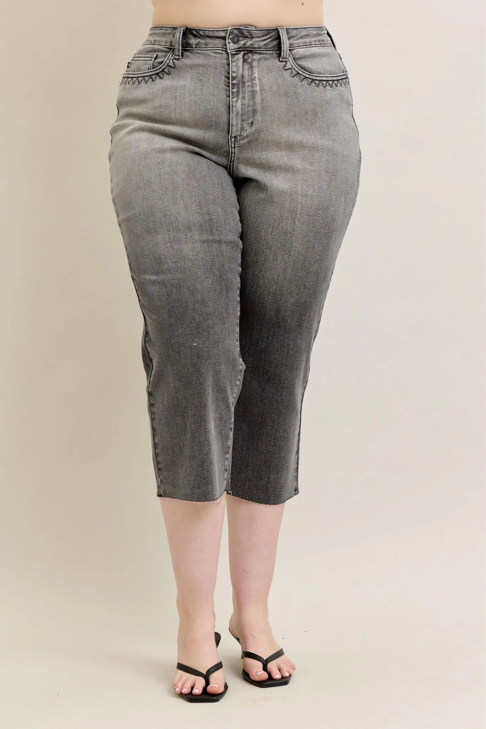 Judy Blue Jeans - Full Size Wide Leg Capris Jeans - Be Bliss Boutique