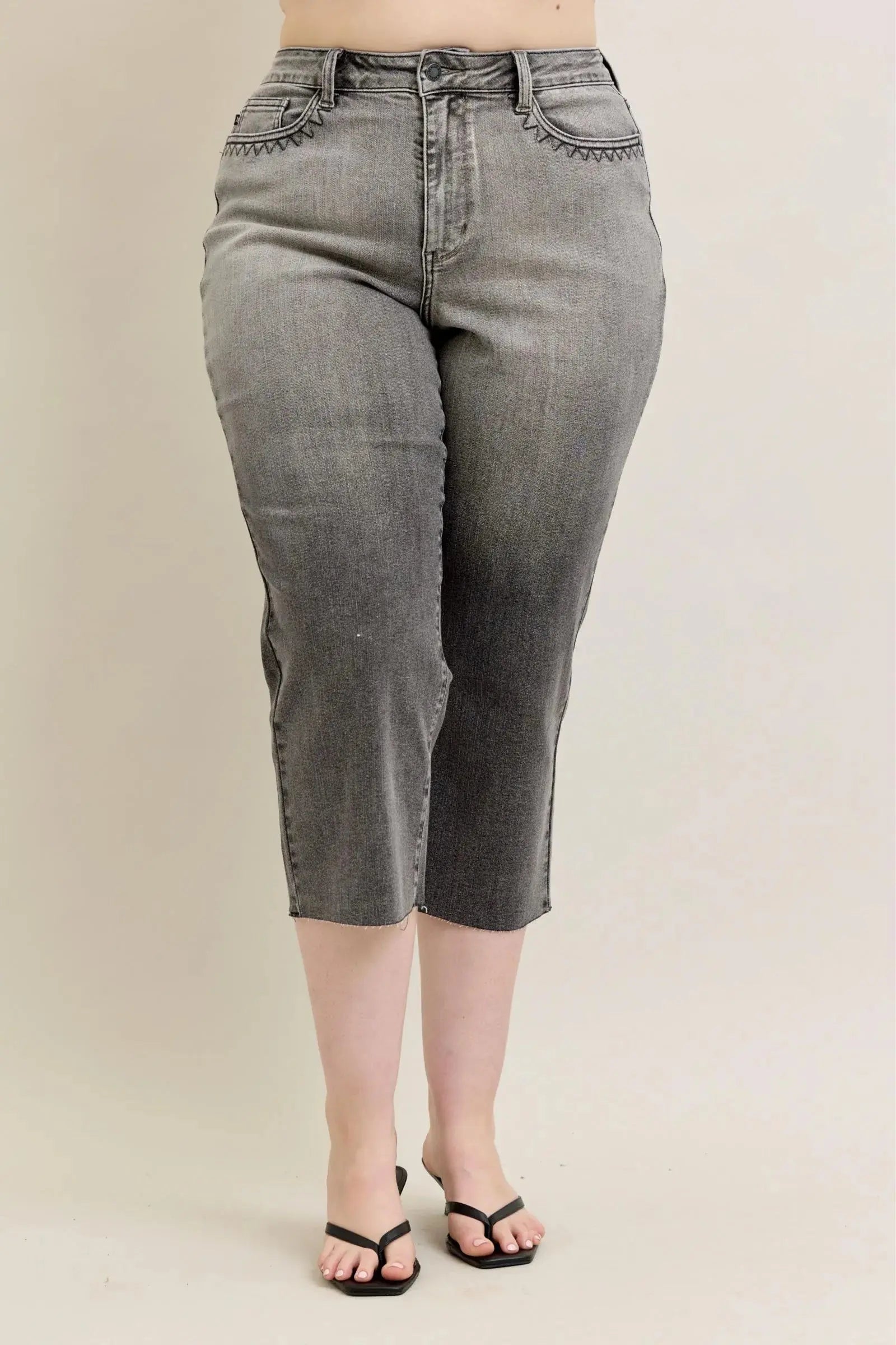 Judy Blue Jeans - Full Size Wide Leg Capris Jeans - Be Bliss Boutique