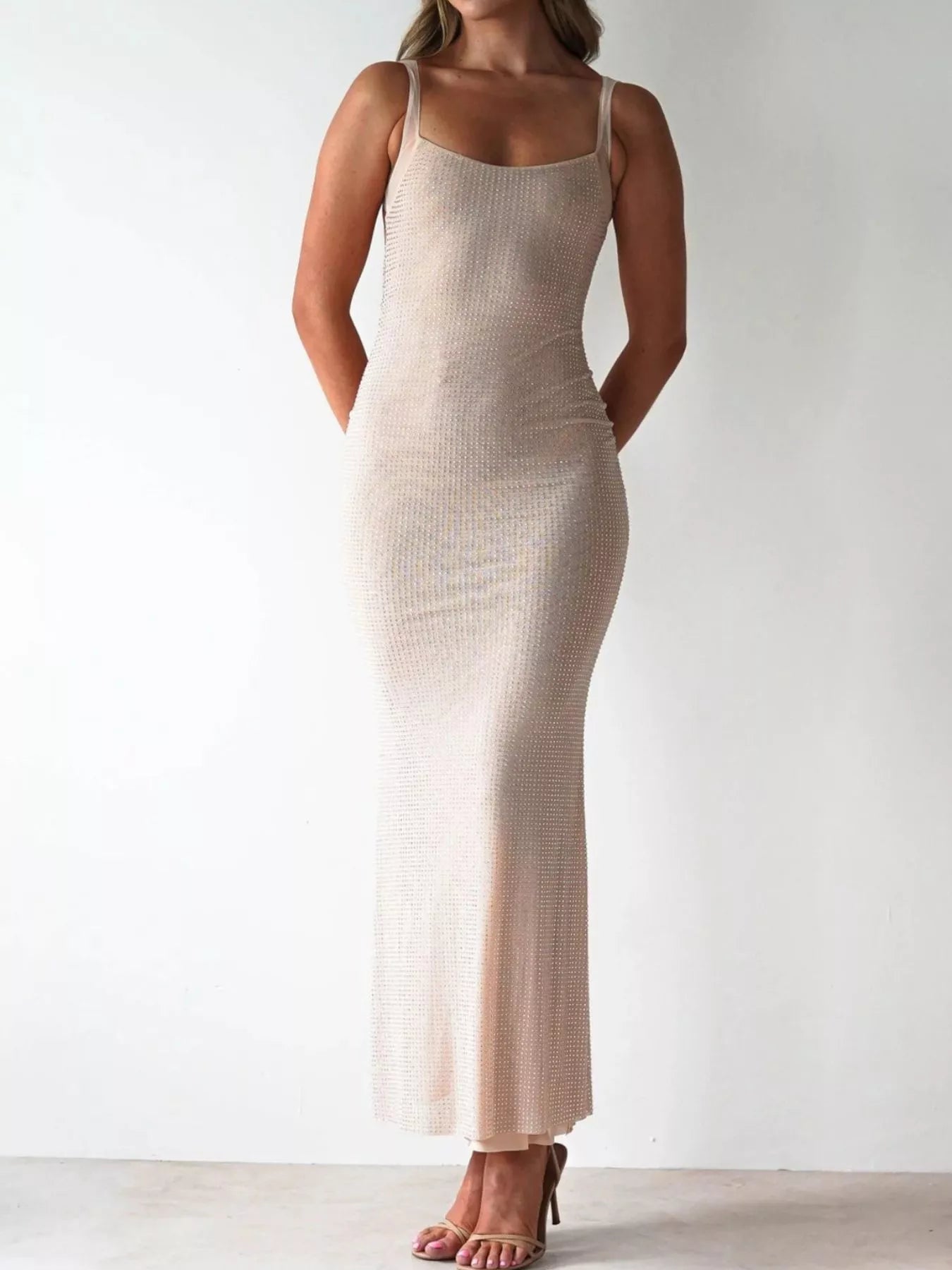 Backless Sleeveless Bodycon Maxi Dress - Be Bliss Boutique