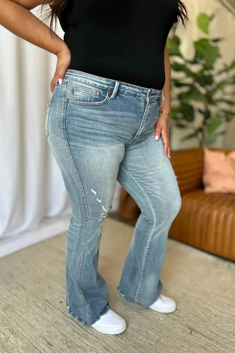 Plus Size Medium Rise Tummy Control Destroy Flare Judy Blue Jeans - Be Bliss Boutique
