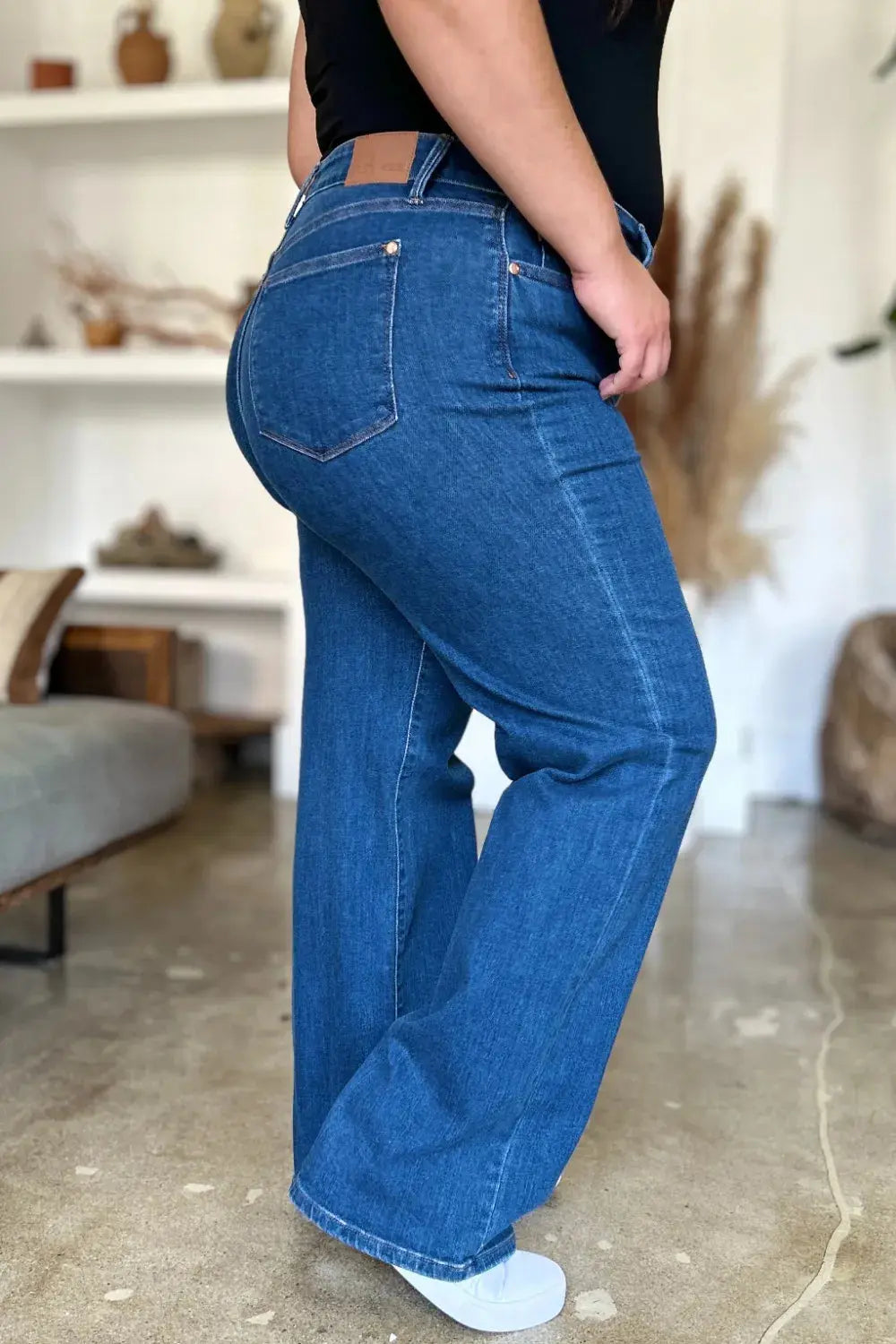 Full Size High Rise Straight Leg Judy Blue Jeans - Be Bliss Boutique