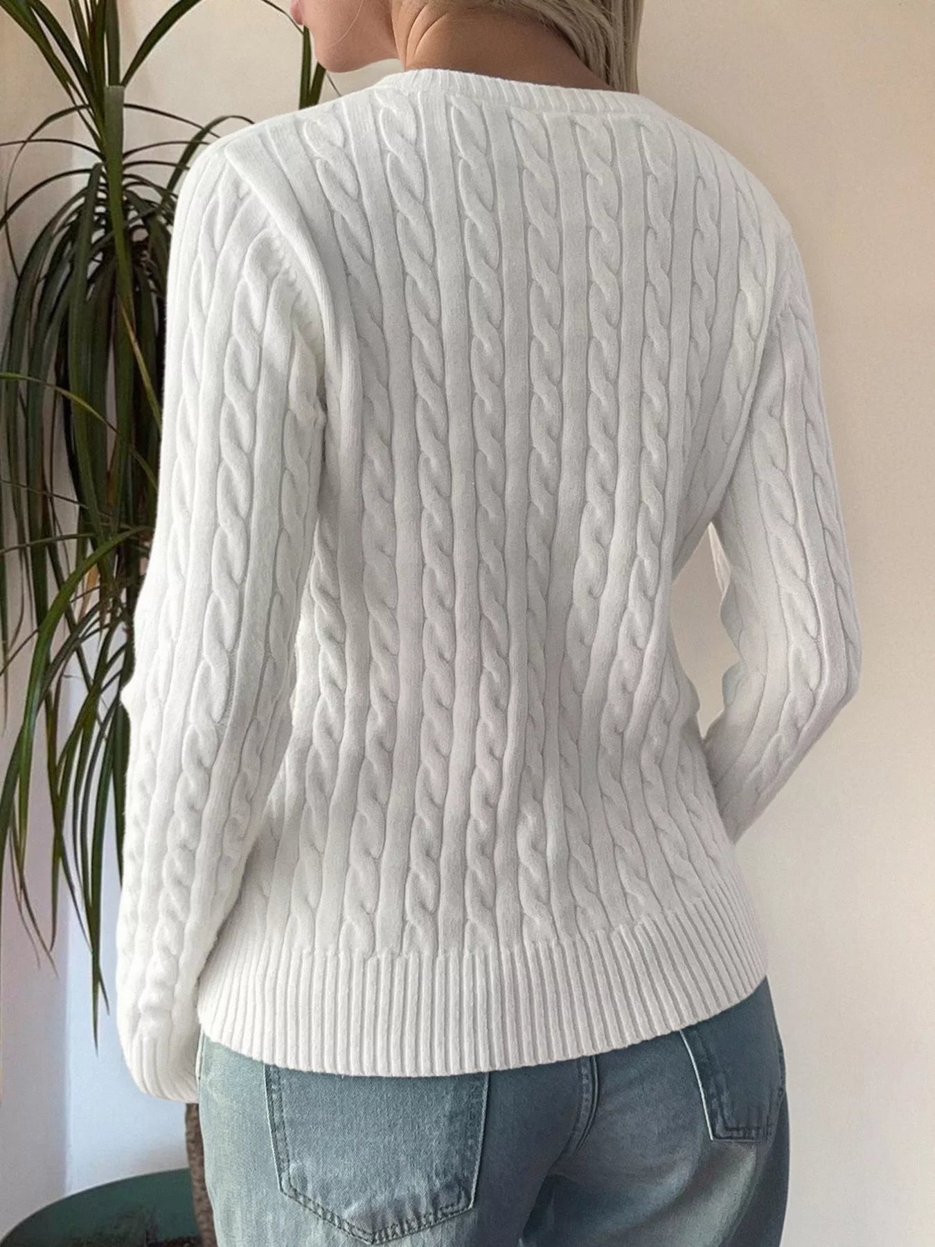 Cable Knit V Neck Sweater - Be Bliss Boutique