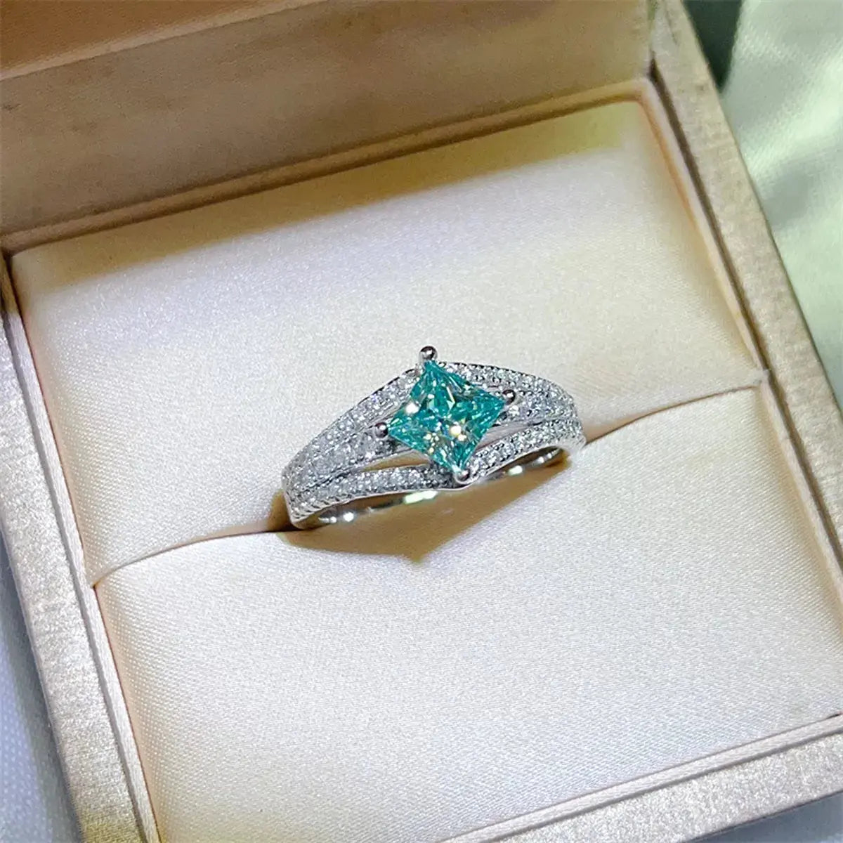 925 Sterling Silver Turquoise 1 Carat Moissanite Ring - Be Bliss Boutique