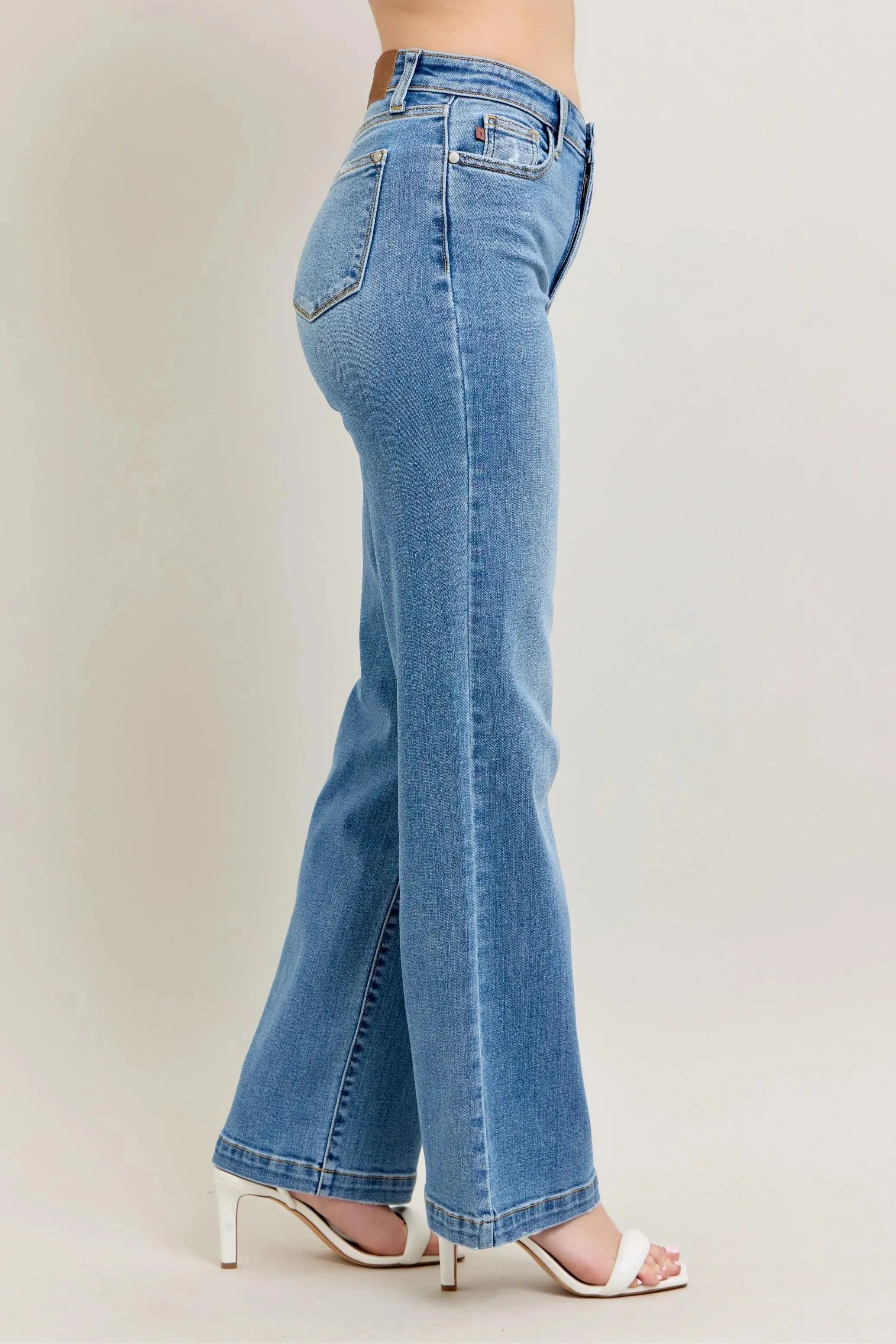 Full Size/Plus Size High Waist Straight Leg Judy Blue Jeans - Be Bliss Boutique