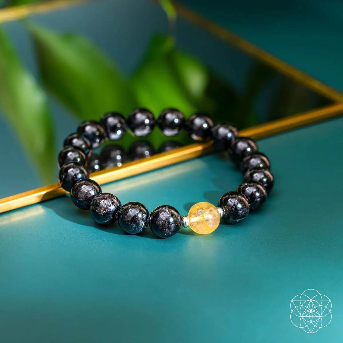 The Arfvedsonite Deep Healing Bracelet - Be Bliss Boutique