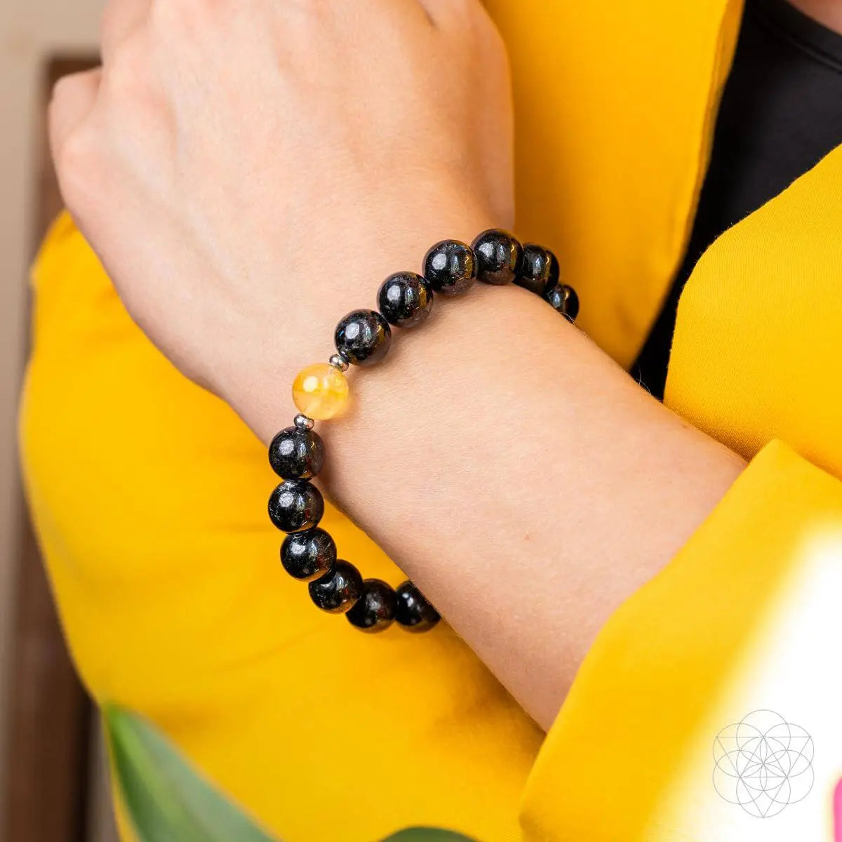 The Arfvedsonite Deep Healing Bracelet - Be Bliss Boutique