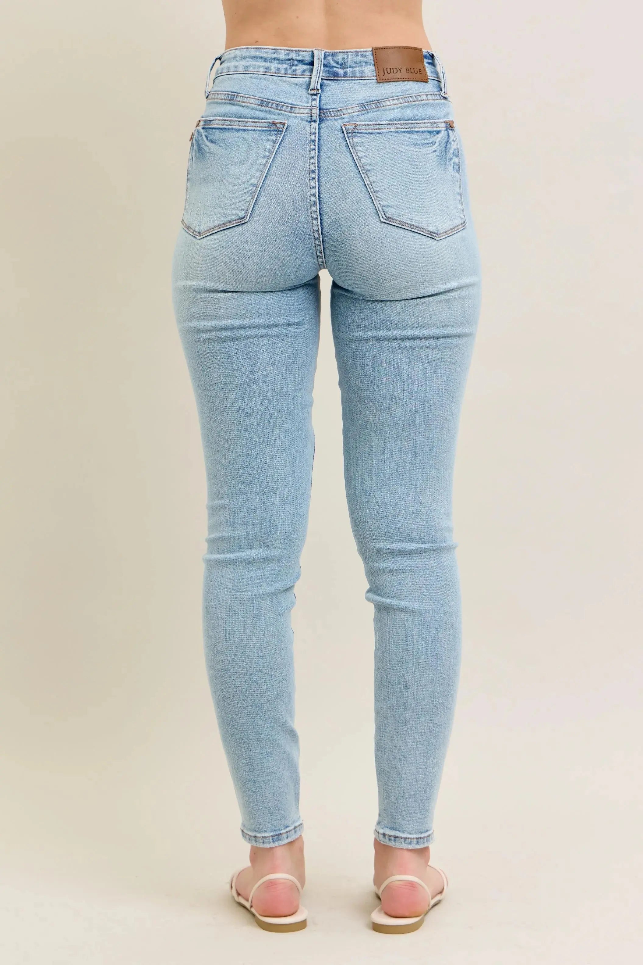 Judy Blue Full Size/Plus Size Mr Tummy Control Vintage Wash Skinny Jeans | Be Bliss Boutique