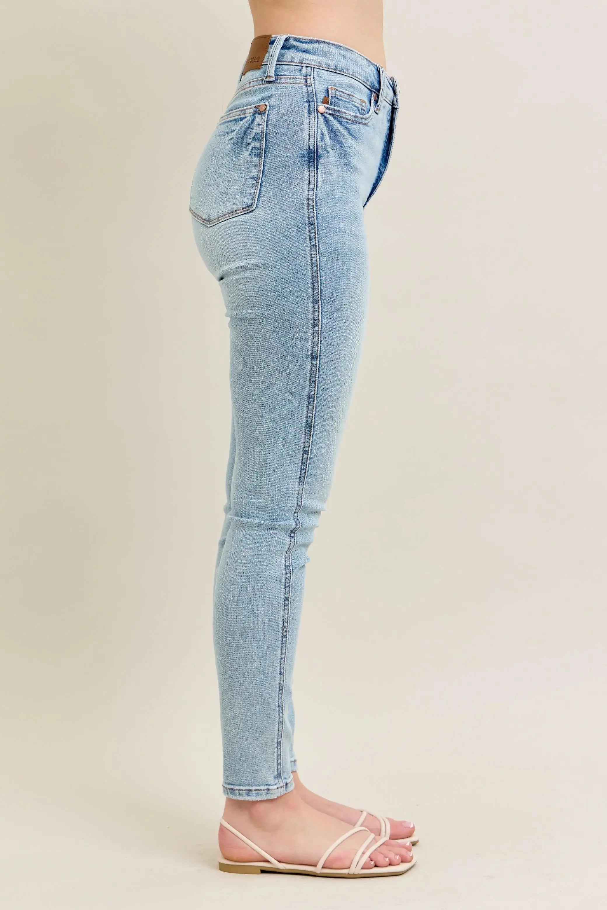 Judy Blue Full Size/Plus Size Mr Tummy Control Vintage Wash Skinny Jeans | Be Bliss Boutique