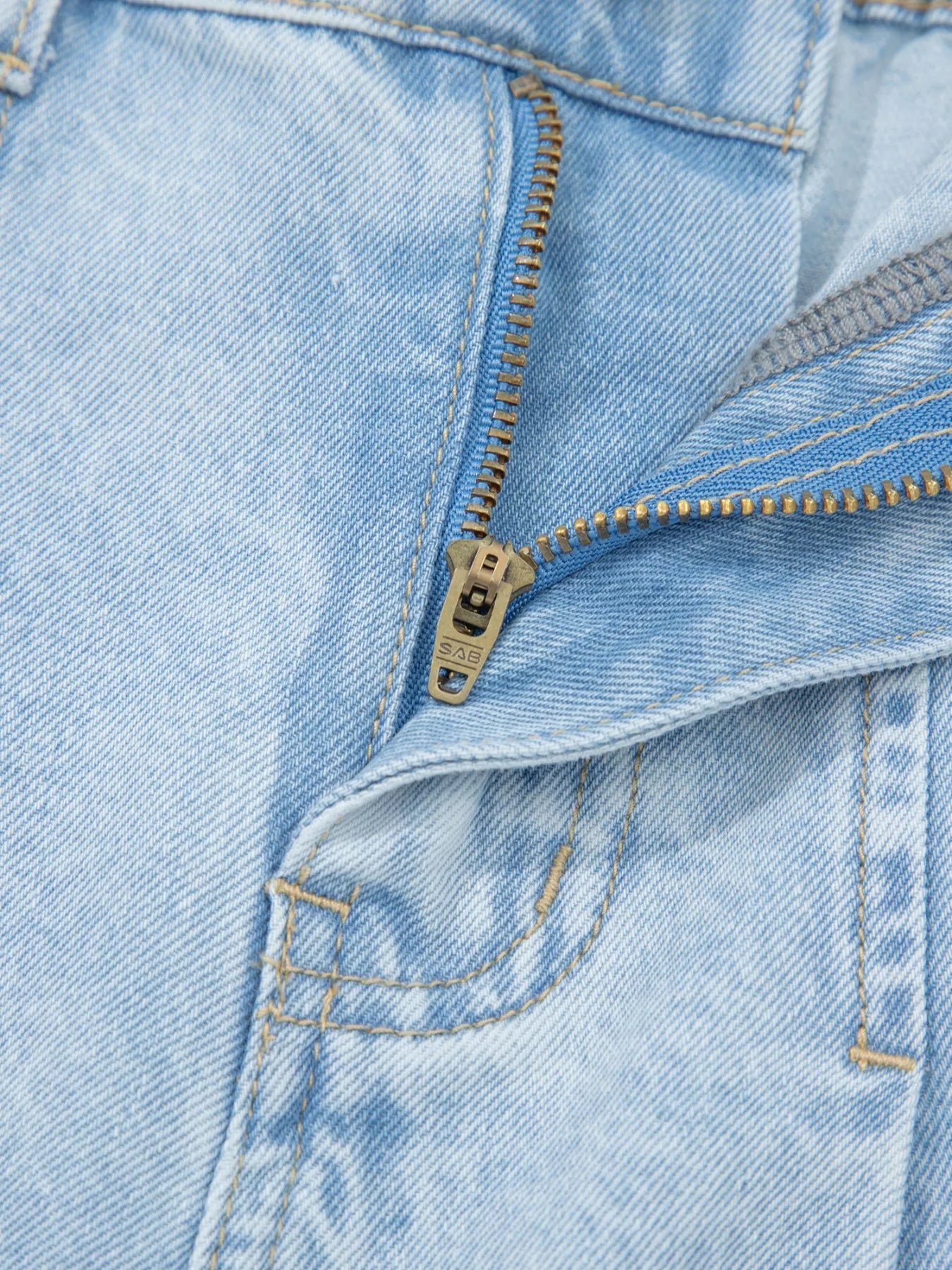 Studded Side Slit Leg Pocketed Frayed Wide Leg Jeans - Be Bliss Boutique