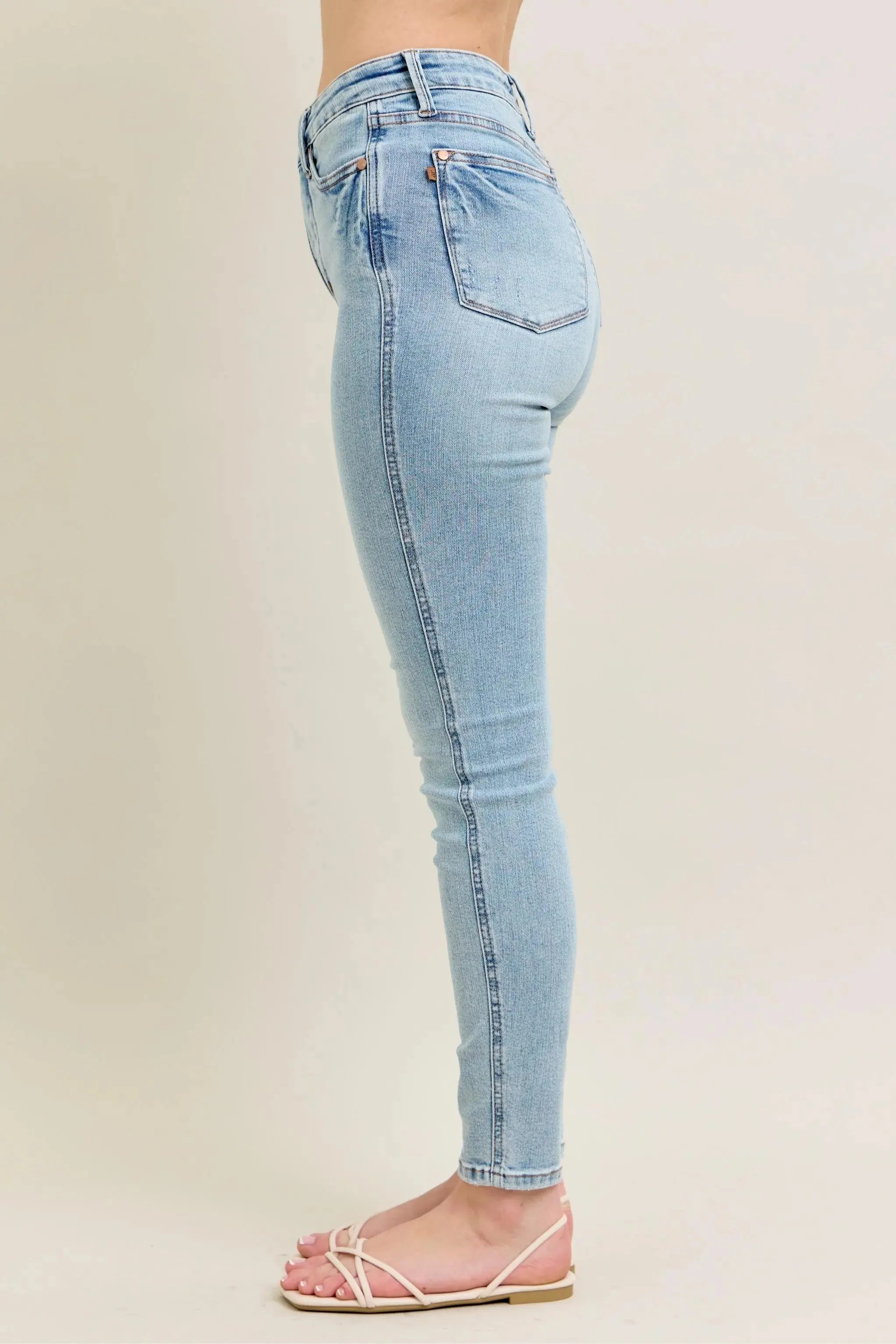 Judy Blue Full Size/Plus Size Mr Tummy Control Vintage Wash Skinny Jeans | Be Bliss Boutique