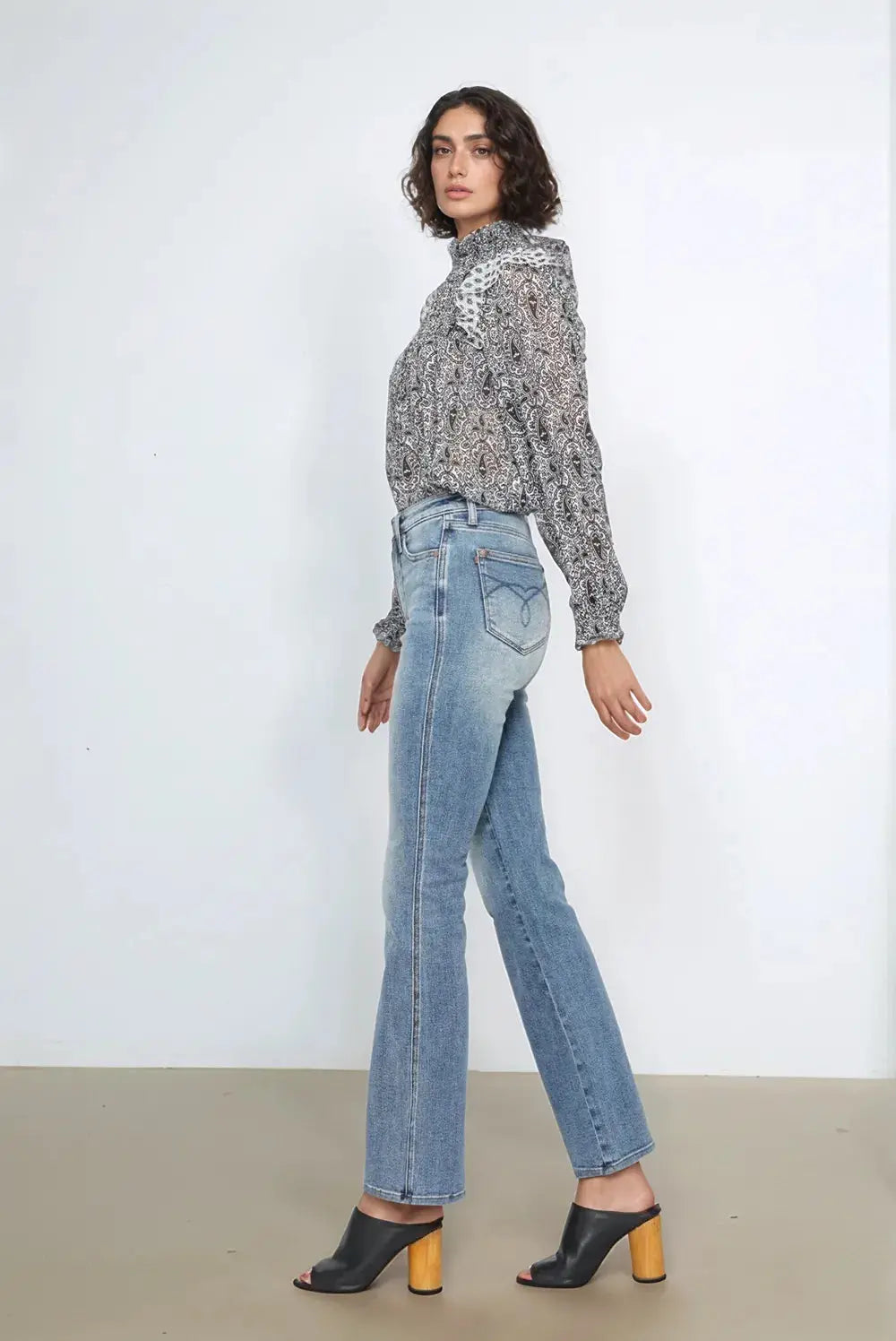 Judy Blue Full Size/Plus Size Tummy Control Back Embroidered Pocketed Bootcut Jeans | Be Bliss Boutique