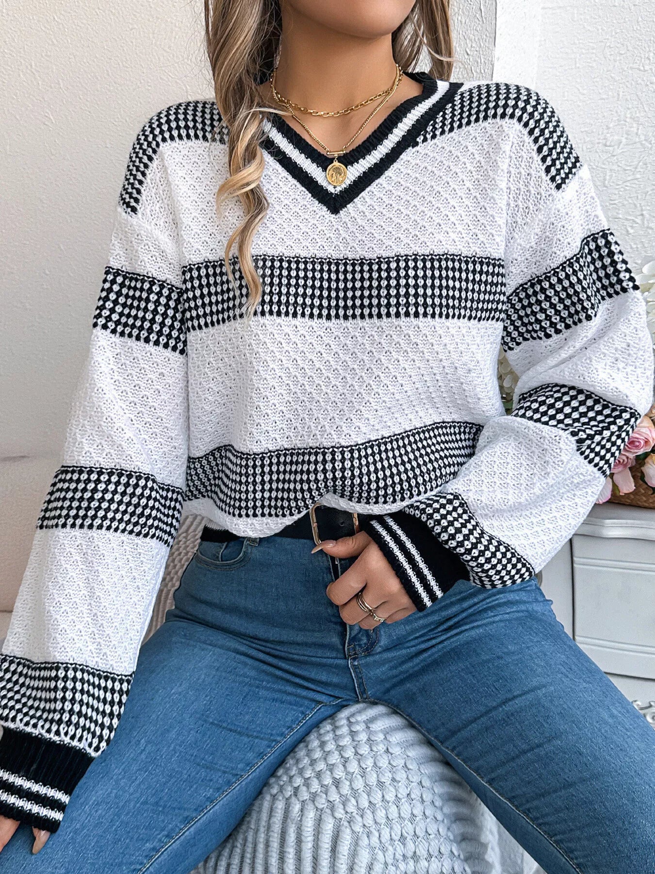 Contrast Striped V-Neck Sweater - Be Bliss Boutique