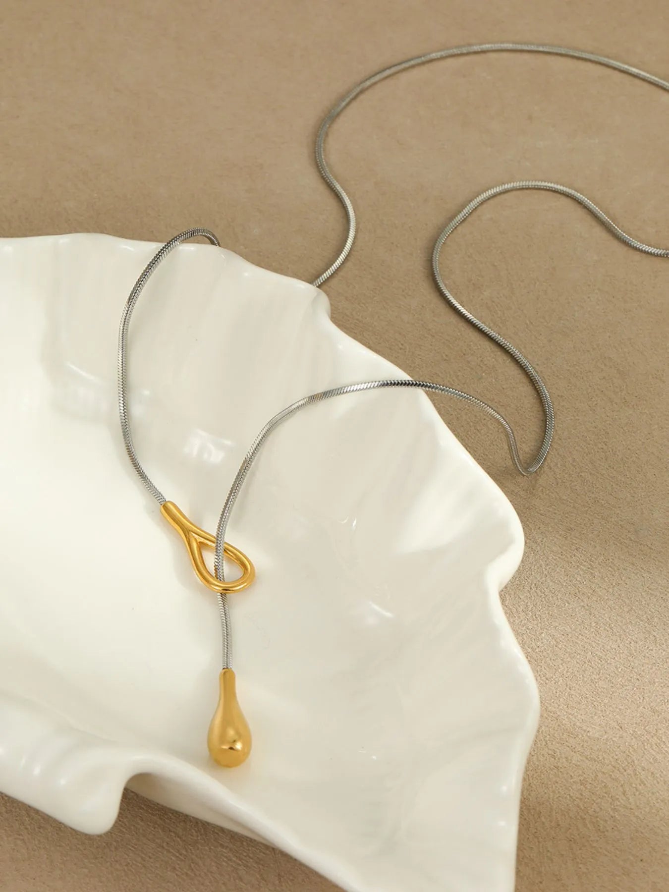 Stainless Steel Teardrop Lariat Necklace – Minimalist Gold Accent Jewelry | Be Bliss Boutique
