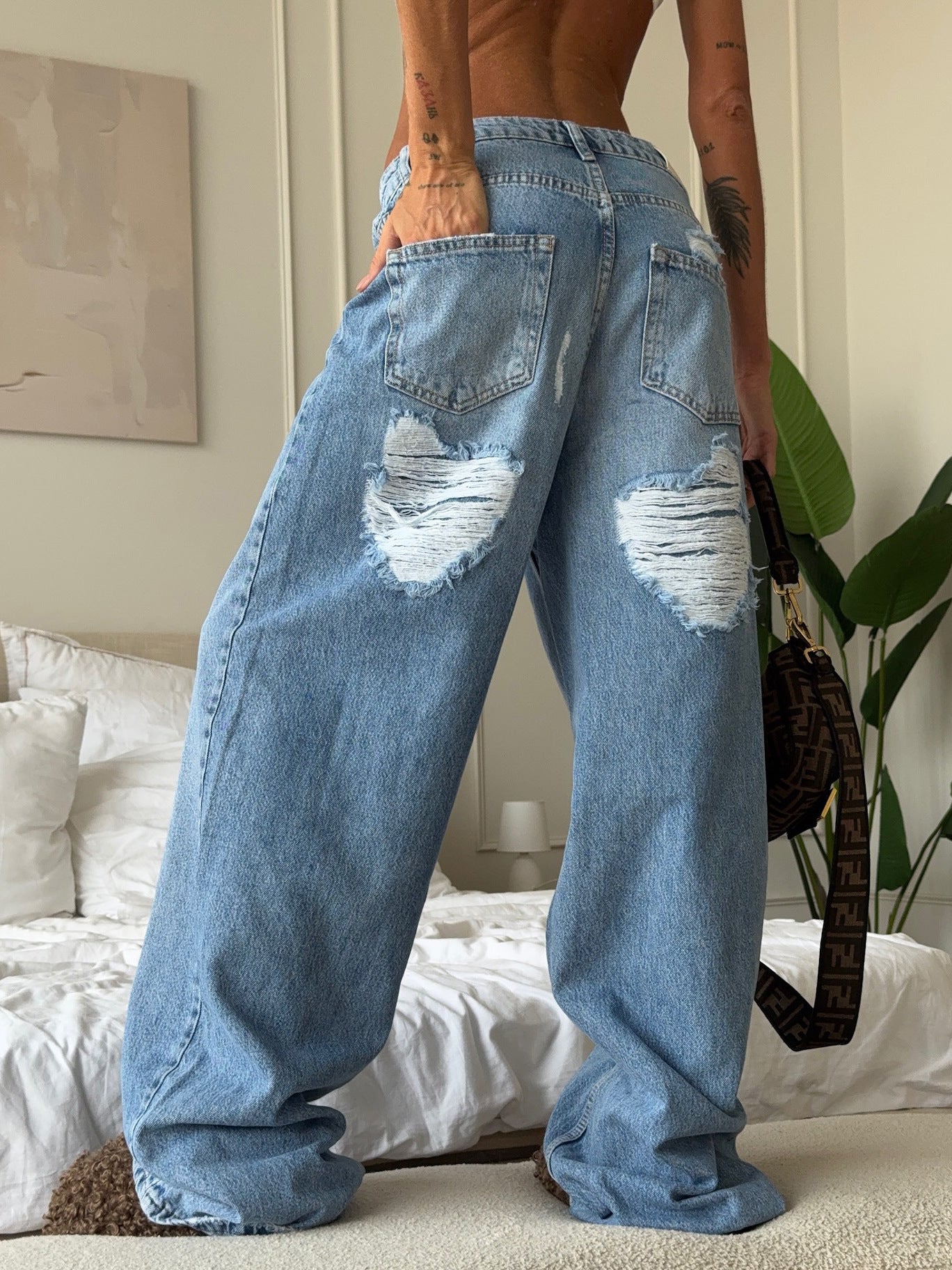 Distressed Washed Wide Leg Denim Jeans - Be Bliss Boutique