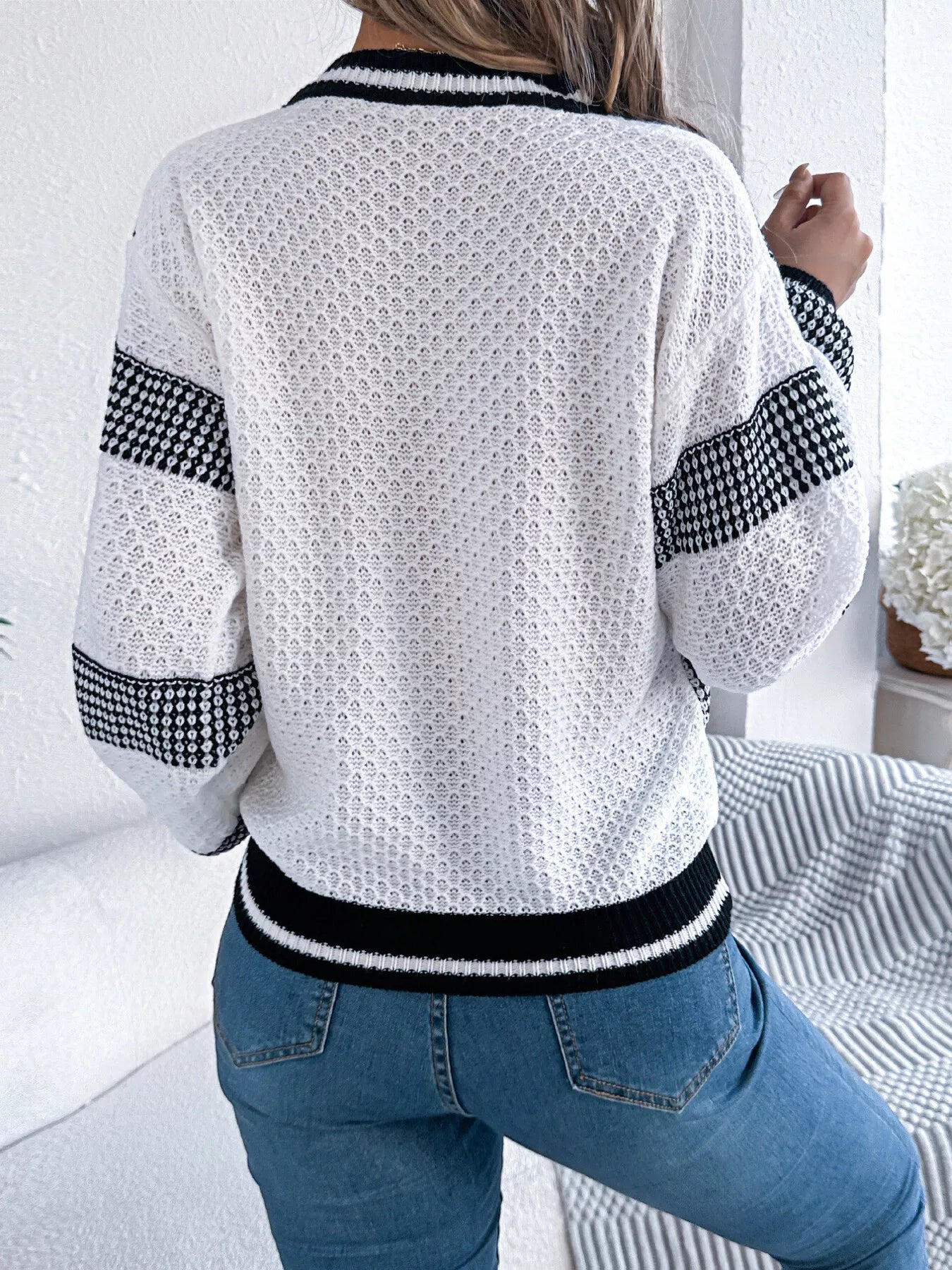 Contrast Striped V-Neck Sweater - Be Bliss Boutique