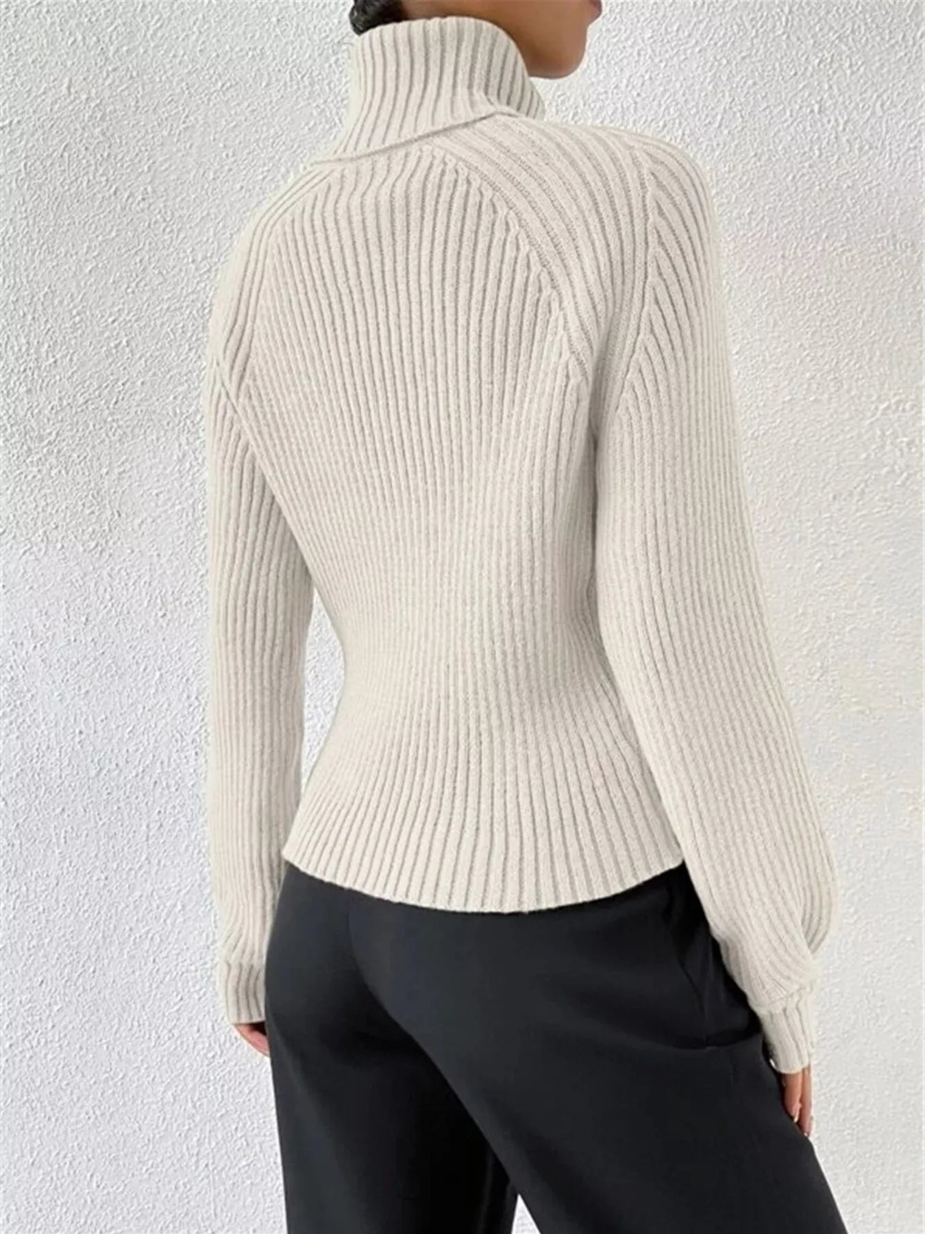 Ribbed Knit Turtleneck Sweater - Be Bliss Boutique
