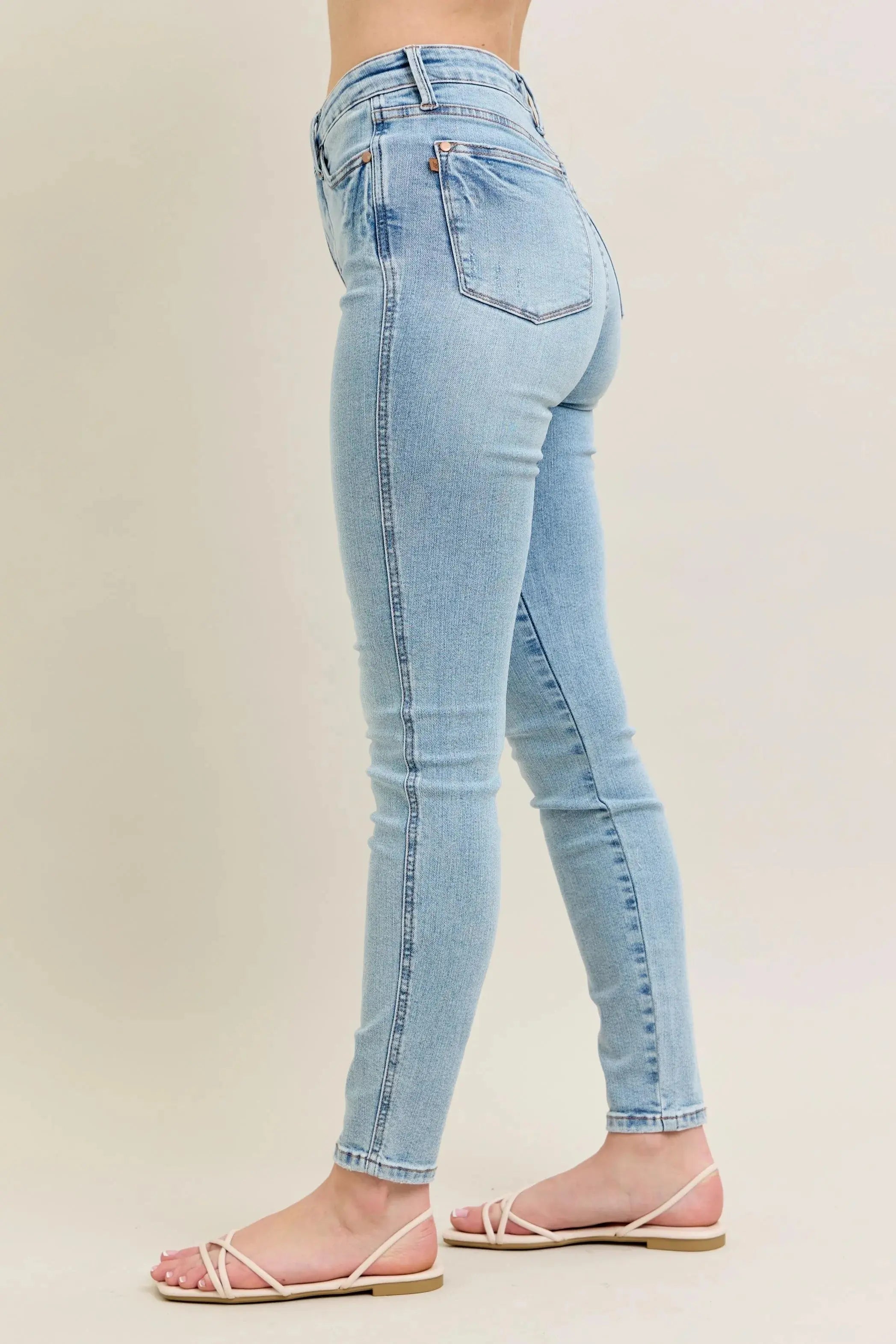 Judy Blue Full Size/Plus Size Mr Tummy Control Vintage Wash Skinny Jeans | Be Bliss Boutique